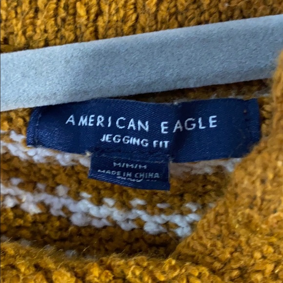 Striped American Eagle Sweater - Picture 4 of 4